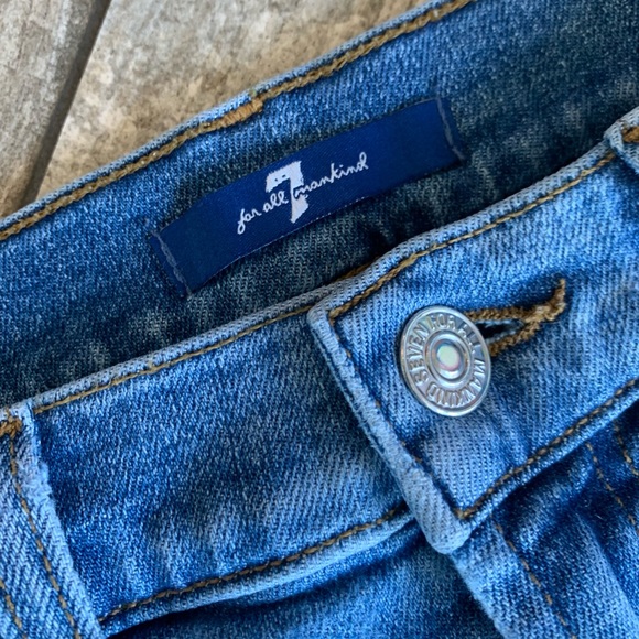 • 7 For All Mankind • Roxanne Straight-Leg Ankle Stripe Denim Jeans • 26 • $229 - Picture 6 of 15